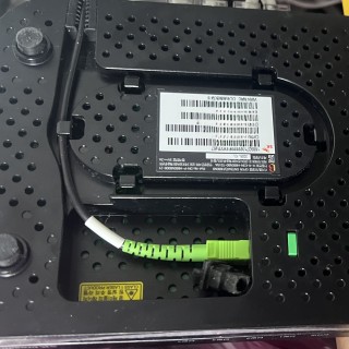 빠른 상담, 빠른 설치로 잘 쓰고 있습니다.